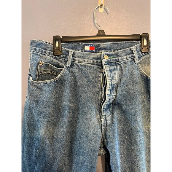 Vintage Y2K Men’s Tommy Hilfiger Light Wash Loose Fitting Jeans Button Fly 38x32 - Picture 2 of 10